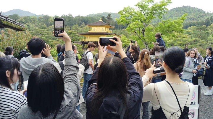 Why Are People Avoiding The Golden Route?